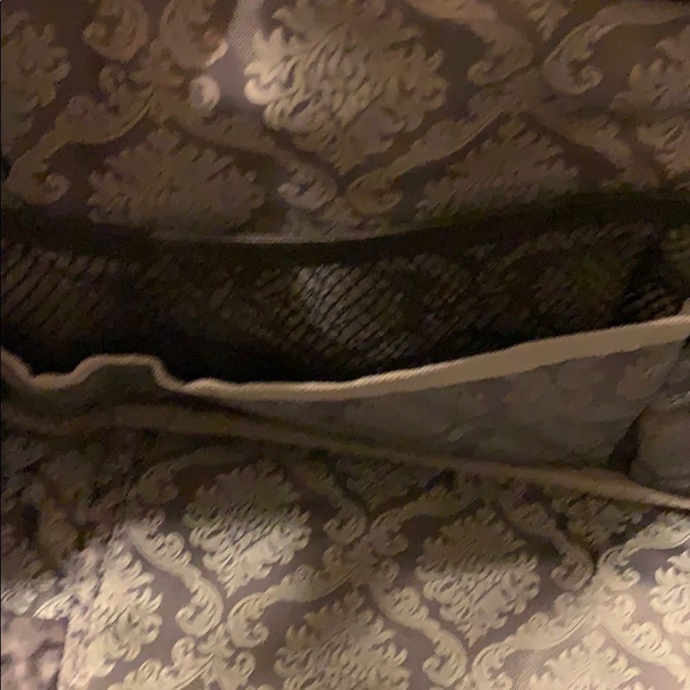 Handbag - Picture 3 of 6